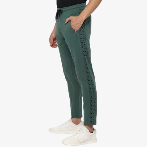 Men Solid Regular Fit Track Pants