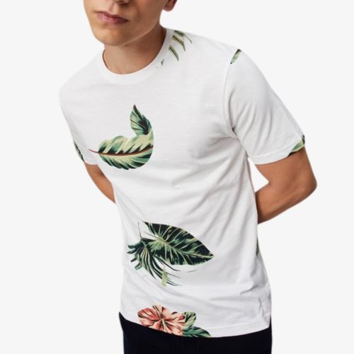 Men Graphic Printed T-shirt